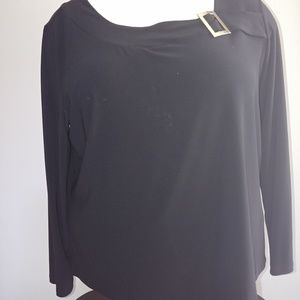 Black stretchy top